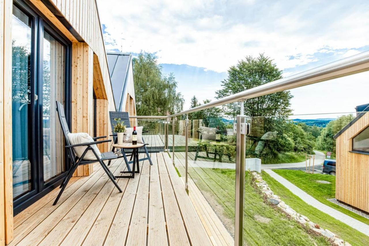 Apartmany Karlovy Dvory Horní Planá Exteriör bild