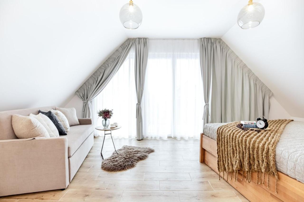Apartmany Karlovy Dvory Horní Planá Exteriör bild