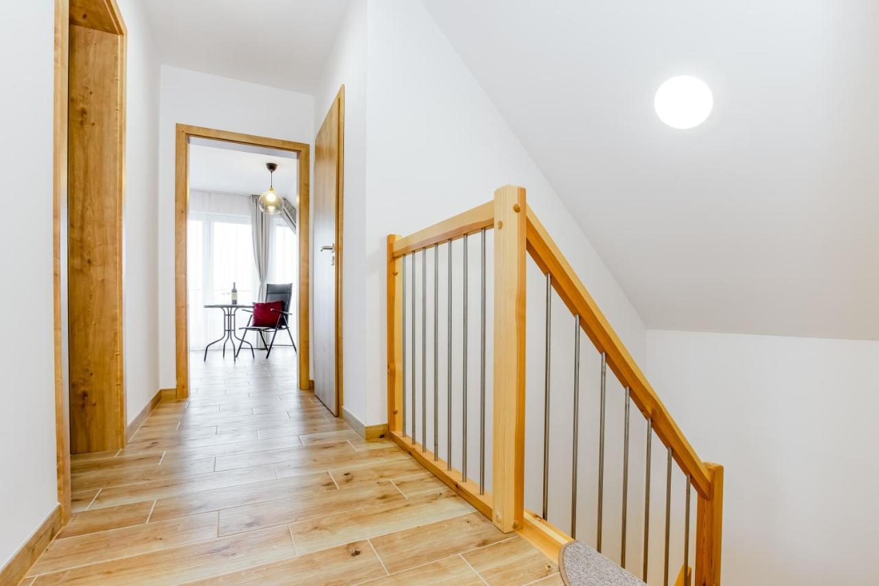 Apartmany Karlovy Dvory Horní Planá Exteriör bild